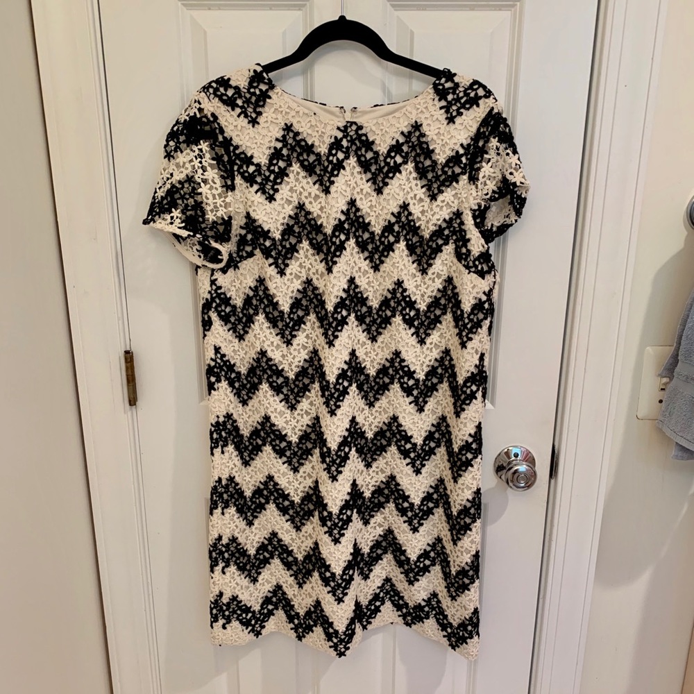 Talbots Lace Chevron Pattern Dress - Picture 3 of 6